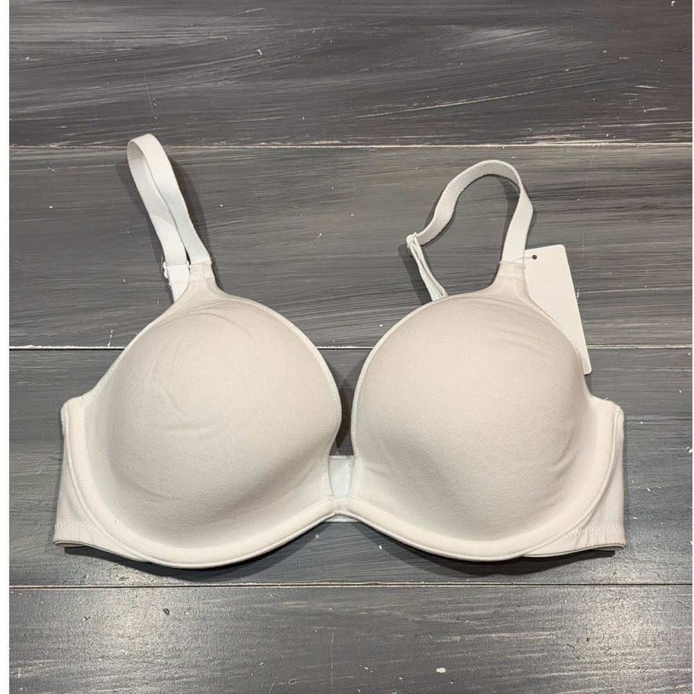 B. Tempt'd by Wacoal Bra Cotton to a Tee Plunge Contour T Shirt Bra 953272 White